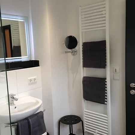 Tankbar's Hotelchen מלון 3*
