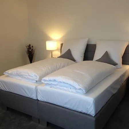 Tankbar's Hotelchen מלון